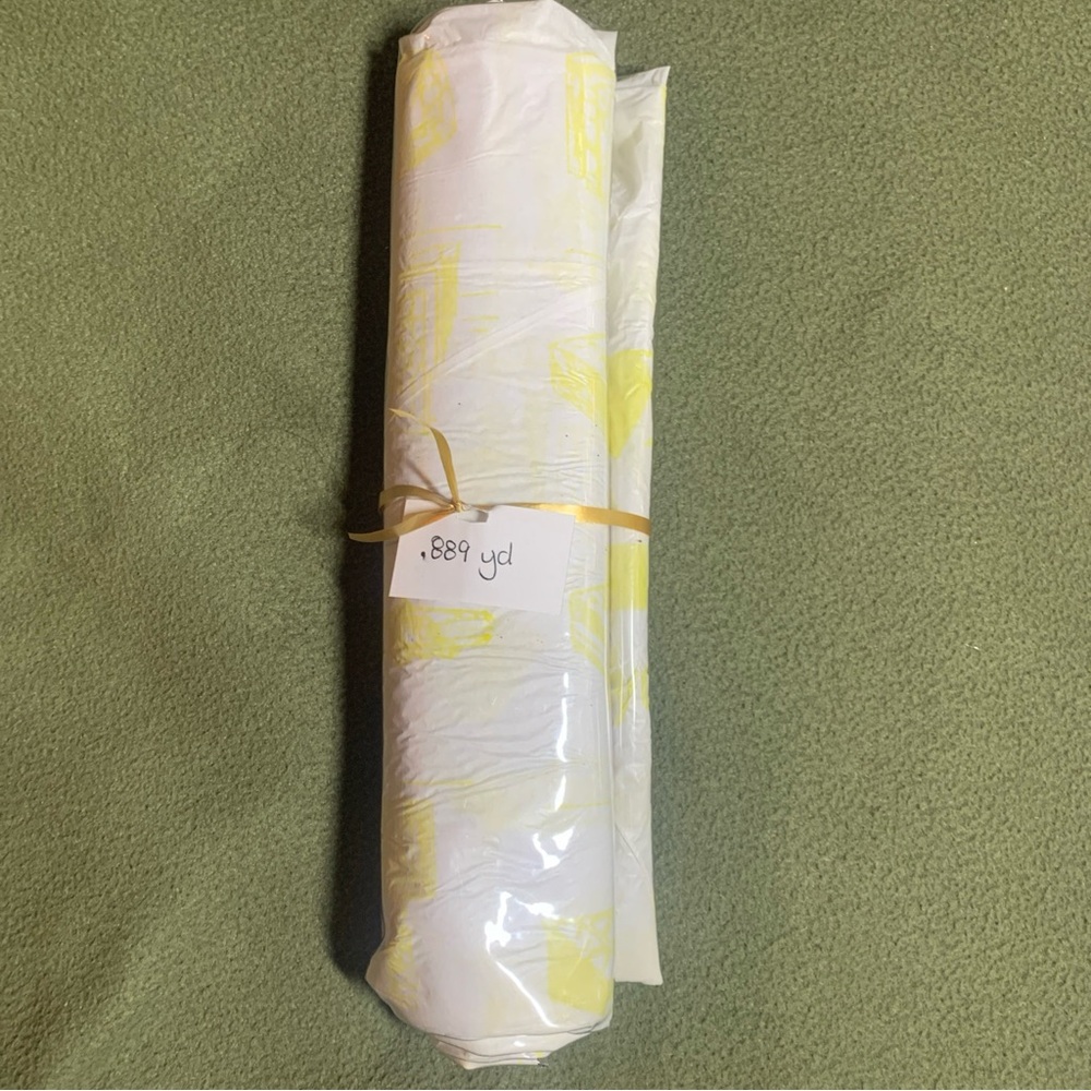 New clear vinyl remnant. 16 gauge. .889 yards. 54” wide.